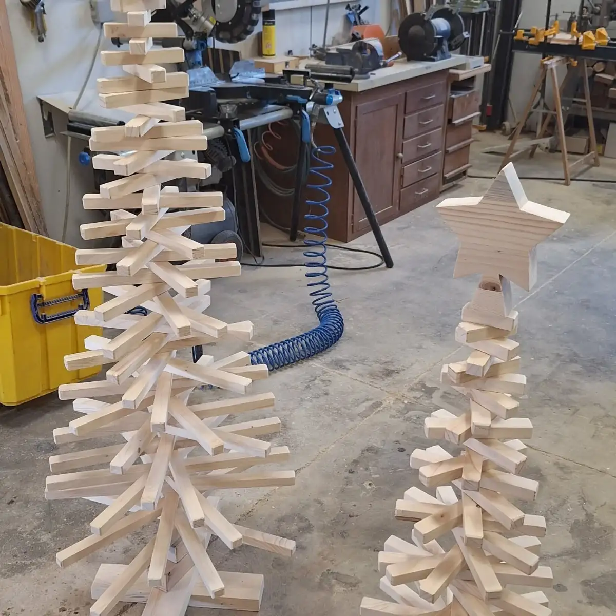 Petit sapin de Noël en chêne